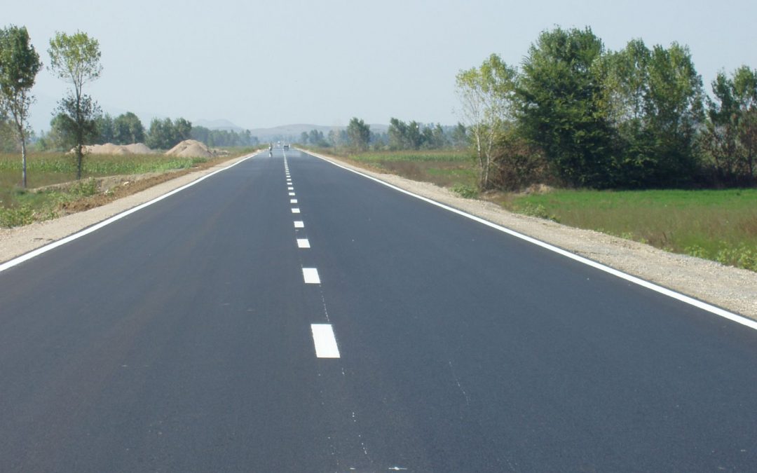 Sistematizzazione, asfaltatura della strada “Çamëria” fino alla scheda di drenaggio