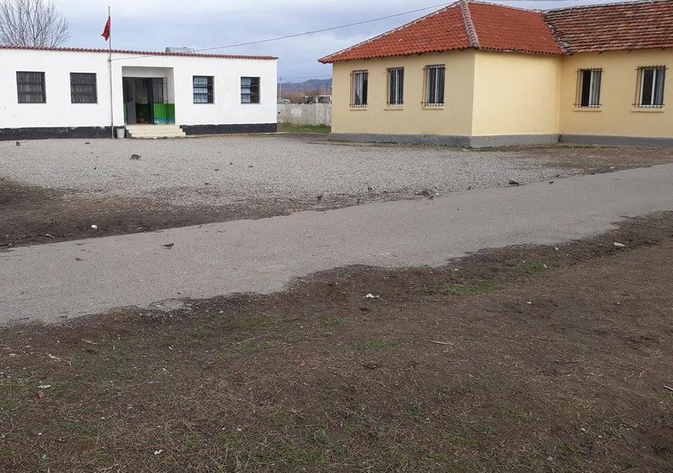 Construction of 9-year old “Hamallaj” school