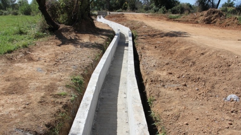 Collettore per vie d’acqua BRU-15 Manastir e nutrizione del serbatoio